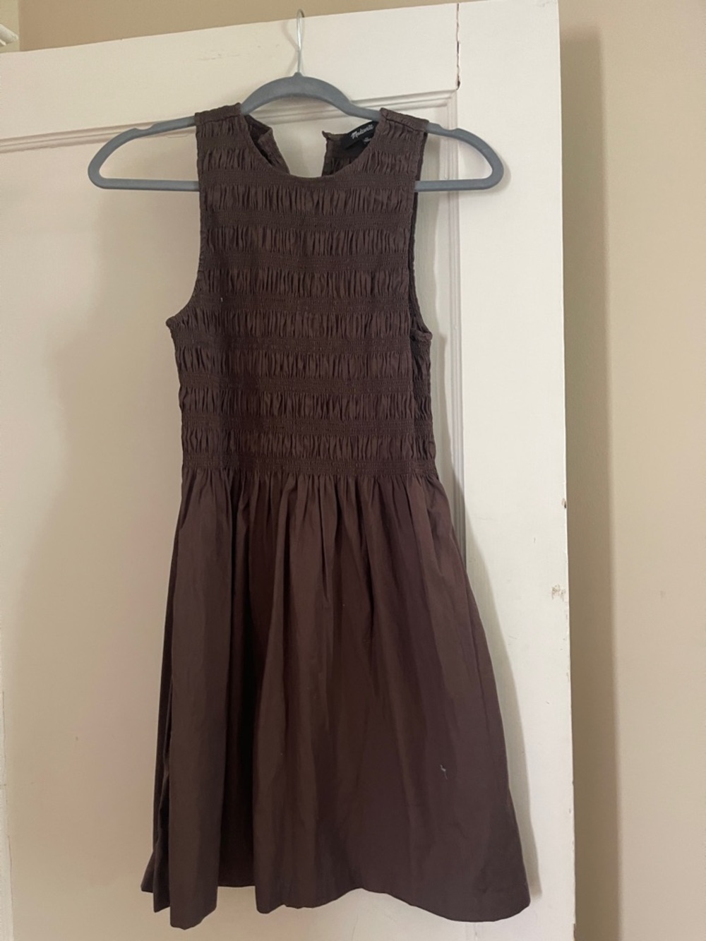 Madewell Sleeveless Smocked Brown Dress